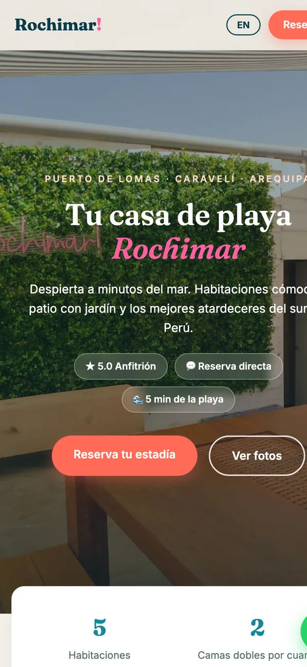 Rochimar mobile homepage — Spanish-language beach house site with WhatsApp reservation button